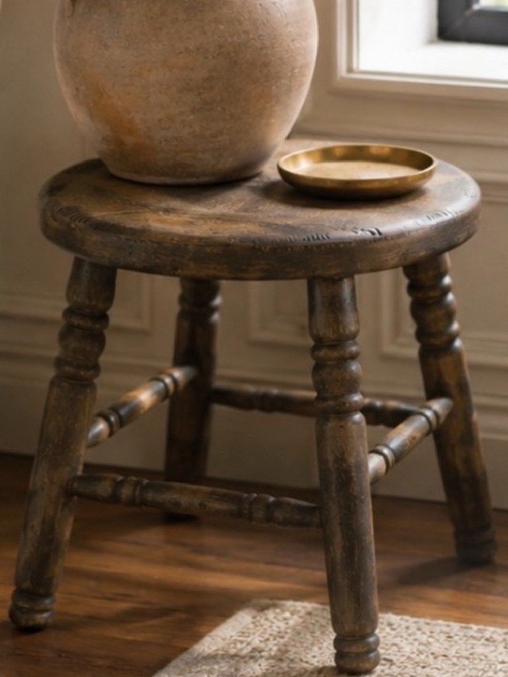 Round Turned-Leg Wooden Accent Stool in Brown Barrel Distressed Wood Turned Legs